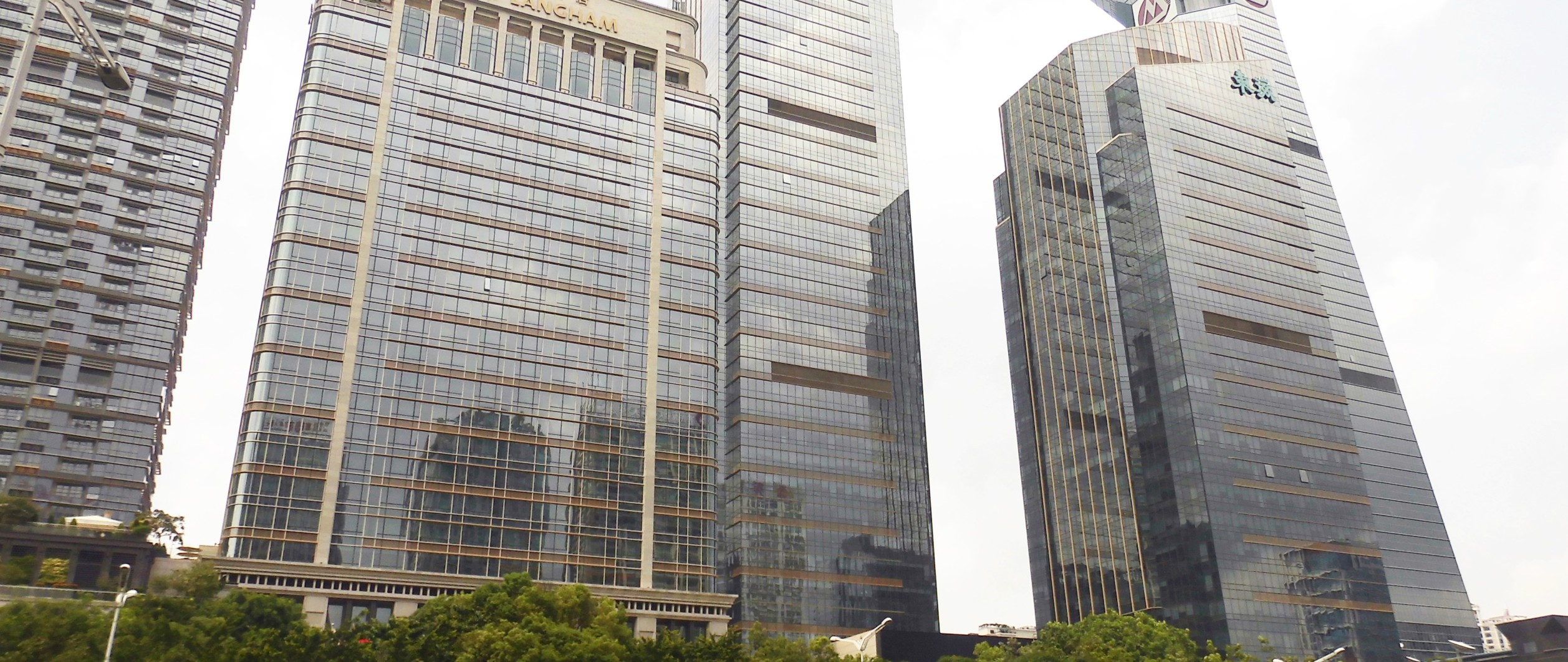 �V�|��Ӆ^Ԫ���ǅRPark����@���wͣ܇��